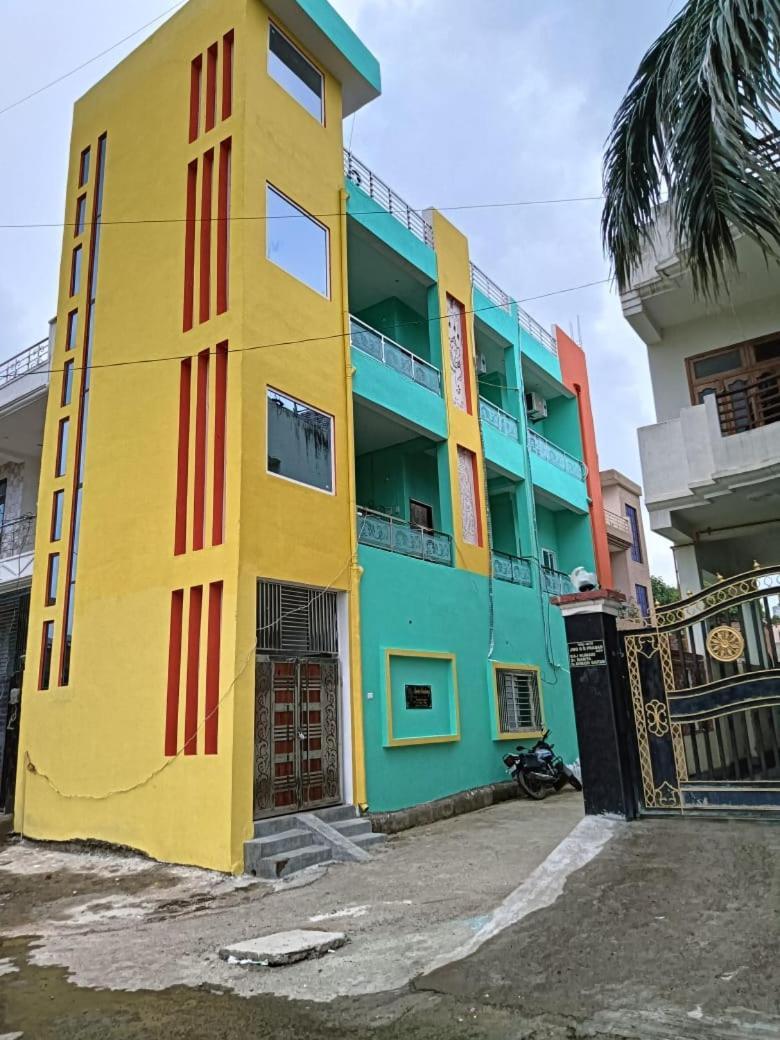 Amrita Residency Villa Varanasi Exterior photo